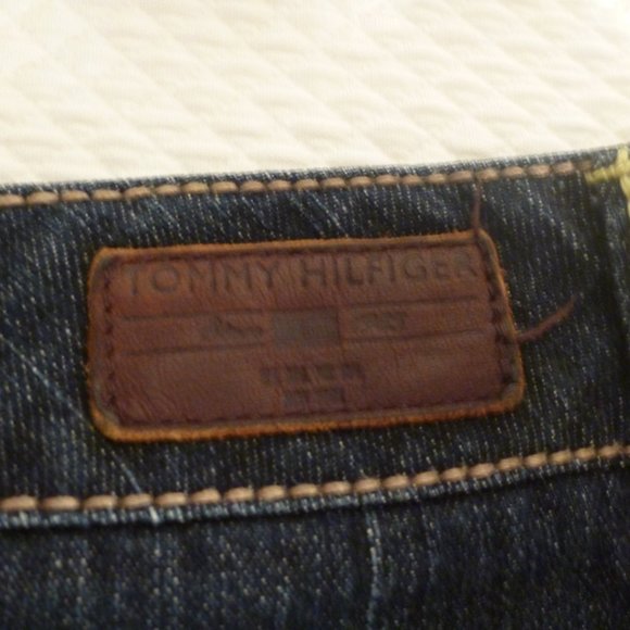 Tommy Hilfiger Denim Capris, Like New, Size 6 - Picture 11 of 14